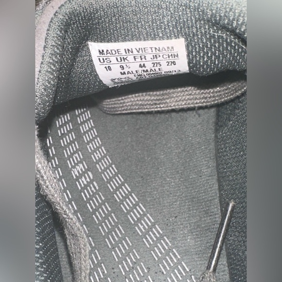 Men’s Adidas Adicross III Leather Spikeless Golf Shoes, size 10 - Picture 11 of 12